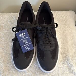 Men’s Sneakers, RockPort, size 10, color black, NWT